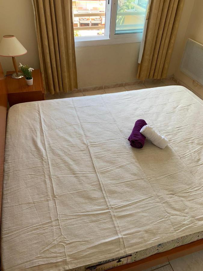 Appartement Première Ligne de mer avec piscine Roses Esterno foto